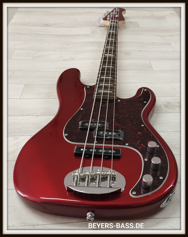 Lakland Skyline 44-64C Custom, Candy Apple Red Gloss